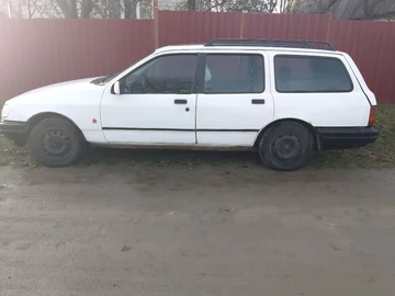 Авто Ford Sierra 1992 № 8001219