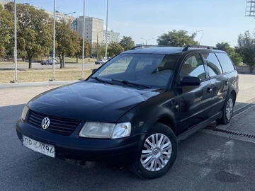 Авто Volkswagen Passat Variant 2001 № 8001388