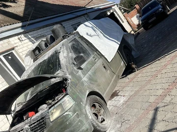 Авто Volkswagen Transporter 2005 № 8001406
