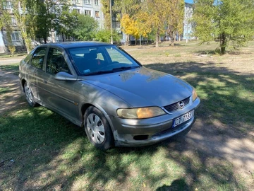 Авто Opel Vectra 1999 № 8001409