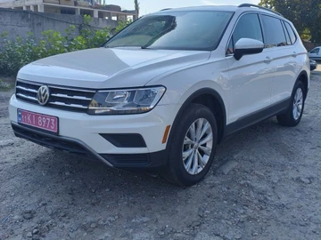 Авто Volkswagen Tiguan 2017 № 8001422