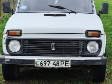 Авто ВАЗ 21214 1996 № 8001474