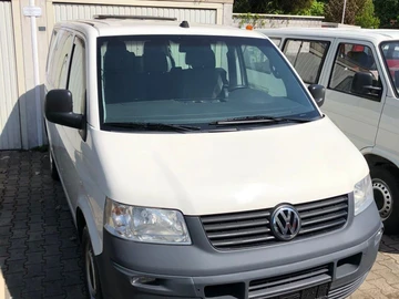 Авто Volkswagen Transporter 2008 № 8001490