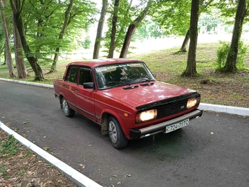Авто ВАЗ 2105 1989 № 8001496