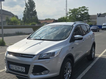 Авто Ford Kuga 2014 № 8001549