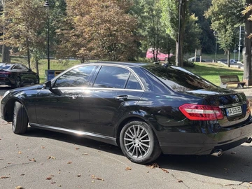 Авто Mercedes E Серия 2012 № 8001652