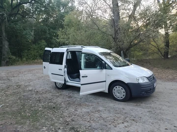 Авто Volkswagen Caddy 2006 № 8001716