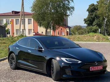 Авто Tesla Model S 2016 № 8001840