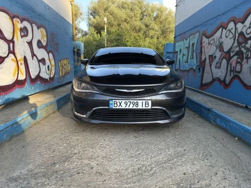 Авто Chrysler 200 2015 № 8001855