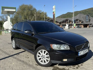 Авто Volvo V50 2007 № 8001869