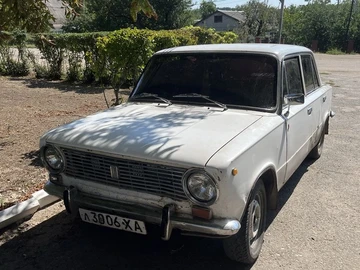 Авто ВАЗ 2101 1973 № 8001908