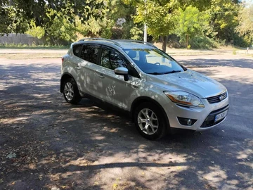 Авто Ford Kuga 2011 № 8002096