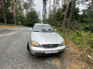 Авто Chevrolet Evanda 2005 № 8002106