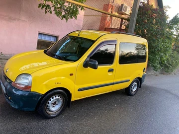 Авто Renault Kangoo Passenger 2000 № 8002109