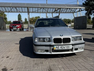 Авто BMW 3 Серия 1991 № 8002143