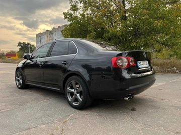 Авто Volkswagen Jetta 2007 № 8002144