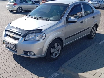 Авто Chevrolet Aveo 2011 № 8002147