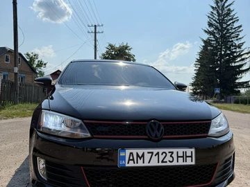 Авто Volkswagen Jetta 2012 № 8002177