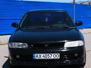 Авто Mitsubishi Lancer 1995 № 8002300