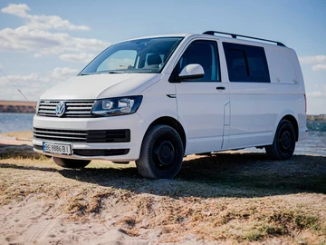 Авто Volkswagen Transporter 2016 № 8002301
