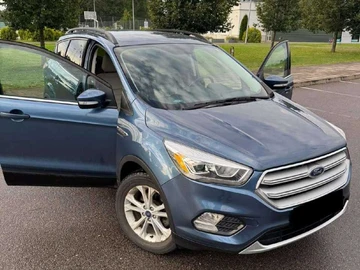 Авто Ford Escape 2018 № 8002344