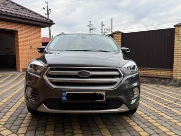 Авто Ford Kuga 2019 № 8002480