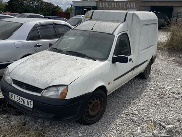 Авто Ford Courier 2000 № 8002499
