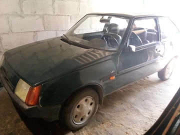 Авто ЗАЗ Таврия 2004 № 8002500