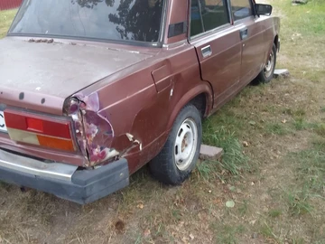 Авто ВАЗ 21074 1991 № 8002503