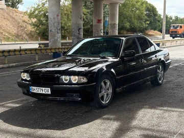 Авто BMW 7 Серия 1995 № 8002512