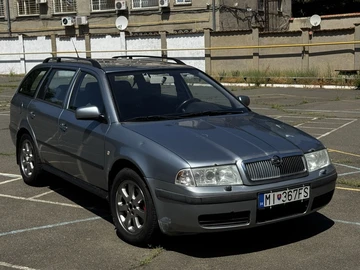 Авто Skoda Octavia 2002 № 8002555