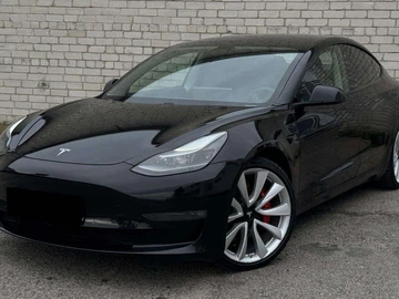 Авто Tesla Model 3 2021 № 8002568