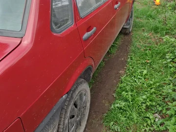 Авто ВАЗ 21099 1993 № 8002585