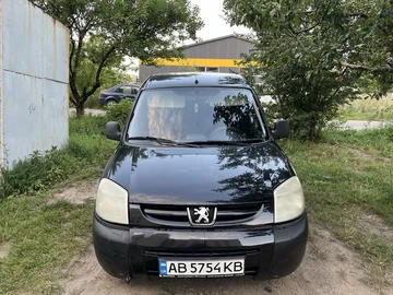 Авто Peugeot Partner 2004 № 8002596