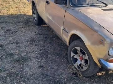 Авто ВАЗ 2101 1985 № 8002799