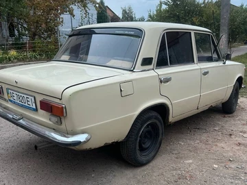 Авто ВАЗ 2101 1979 № 8002981