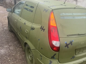 Авто Nissan Almera Tino 2002 № 8002983