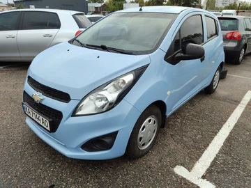 Авто Chevrolet Spark 2015 № 8003006
