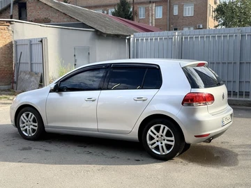 Авто Volkswagen Golf 2011 № 8003018