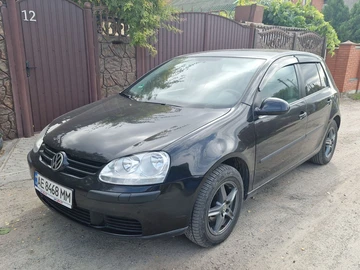 Авто Volkswagen Golf 2005 № 8003045