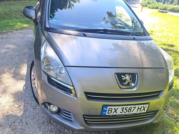 Авто Peugeot 5008 2011 № 8003291