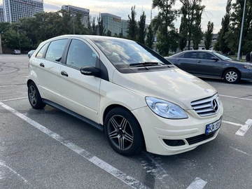 Авто Mercedes B Серия 2006 № 8003302