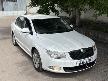 Авто Skoda Superb 2013 № 8003309