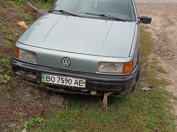 Авто Volkswagen Passat Cc 1988 № 8003313