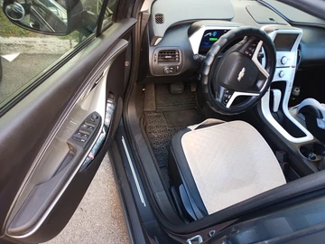 Авто Chevrolet Volt 2012 № 8003330