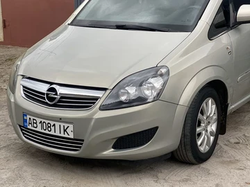 Авто Opel Zafira 2010 № 8003479