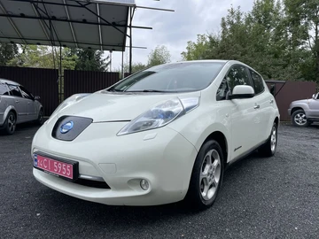 Авто Nissan Leaf 2011 № 8003498