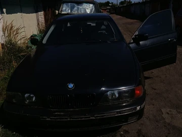 Авто BMW 5 Серия 1999 № 8003521