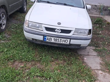 Авто Opel Vectra 1989 № 8003526