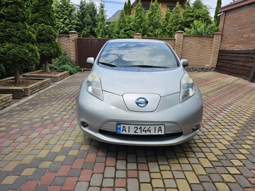 Авто Nissan Leaf 2011 № 8003559